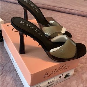 Black shirt heel clear heels